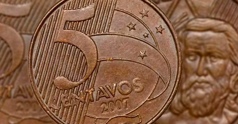 Moeda de 5 centavos VALIOSA: confira como receber mais de R$ 800 reais NA HORA 1 Moeda de 5 centavos pode ser vendida por R$ 3.800